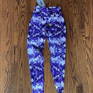 NWT GYMSHARK XS LEGGINGS